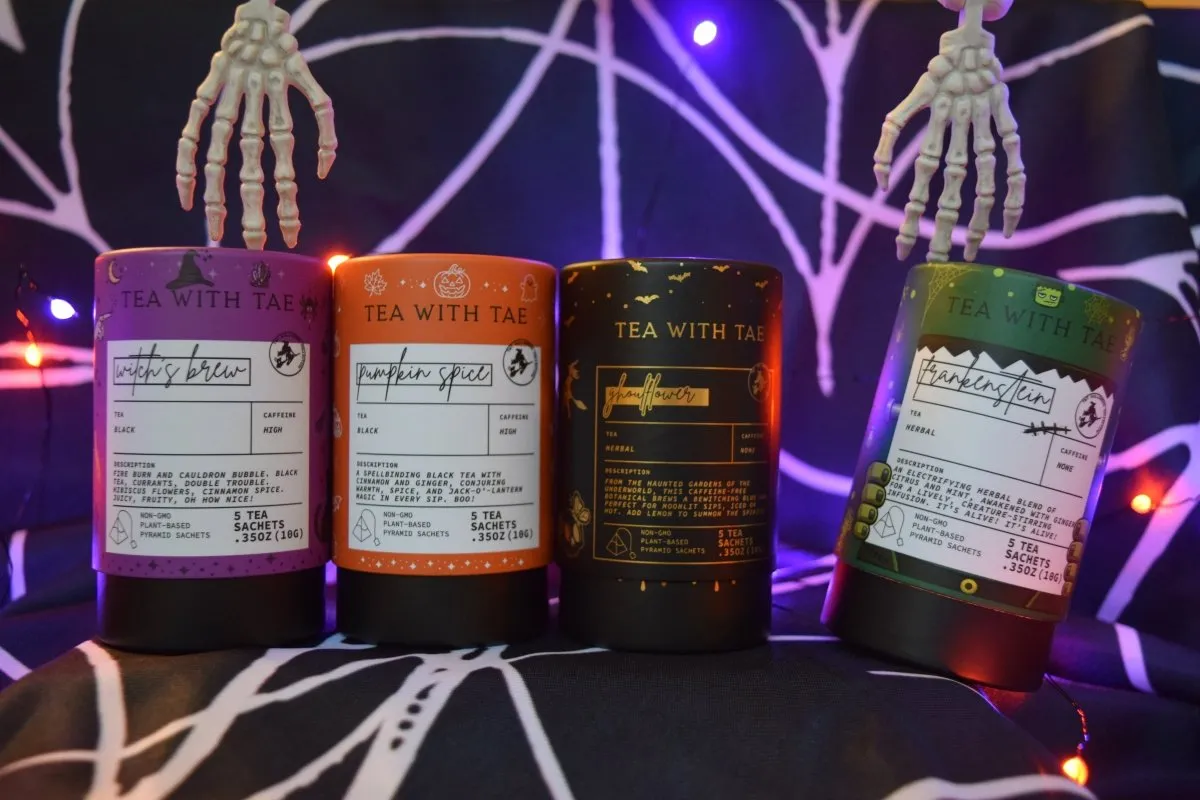 Tea with Tae Spooky mini te 12 rør limited edition
