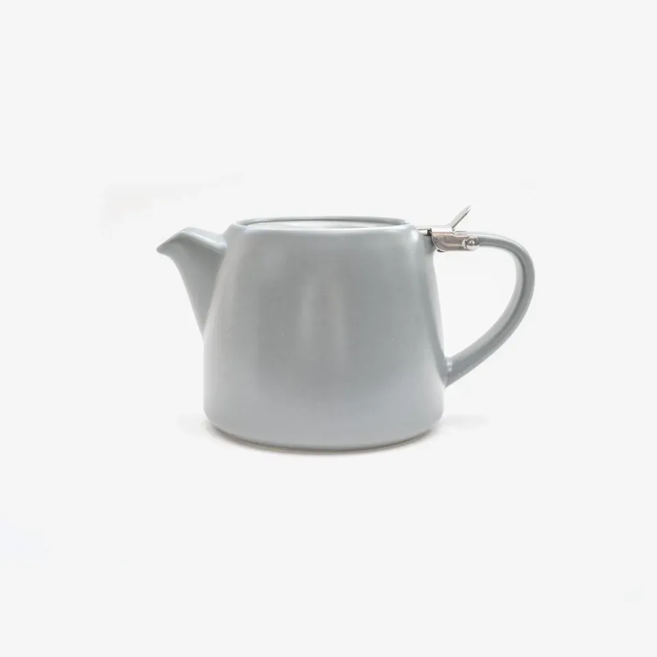 By SIPS Grey Tea Pot tekande grå keramik