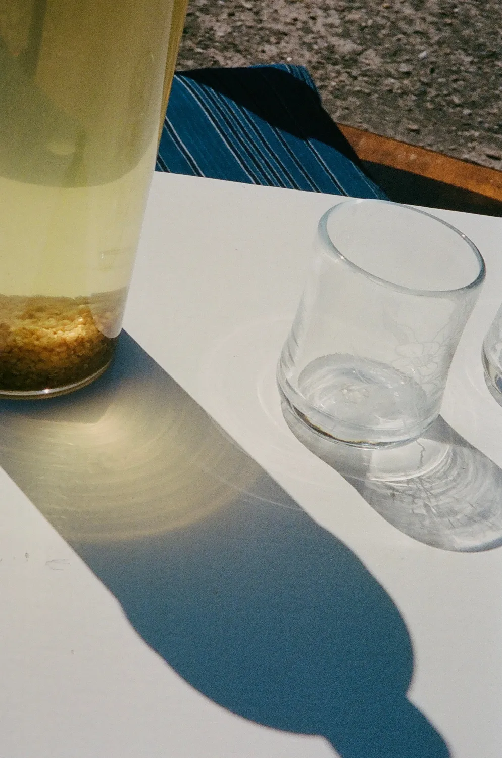Tyst Te Mirabelle glas cold brew mundblæst